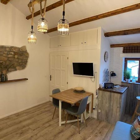 Appartamento Piccolo Nido Rovigno Esterno foto